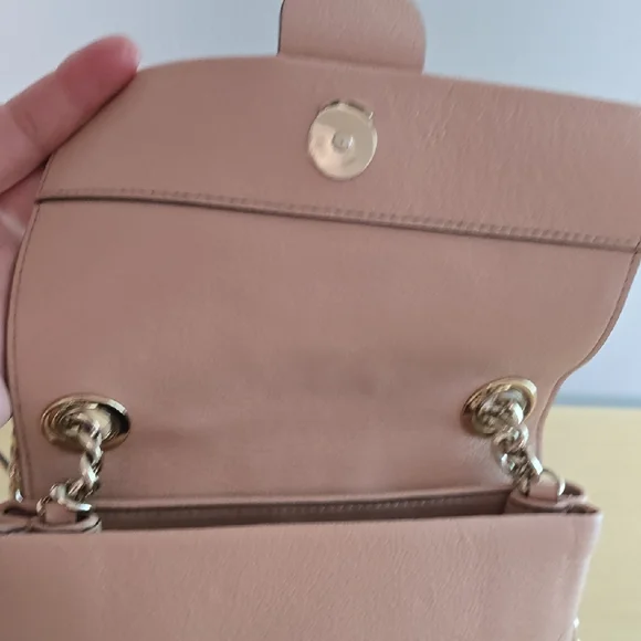 EUC Henri Bendel Elegant Pink Chain Strap Bag - Picture 10 of 13